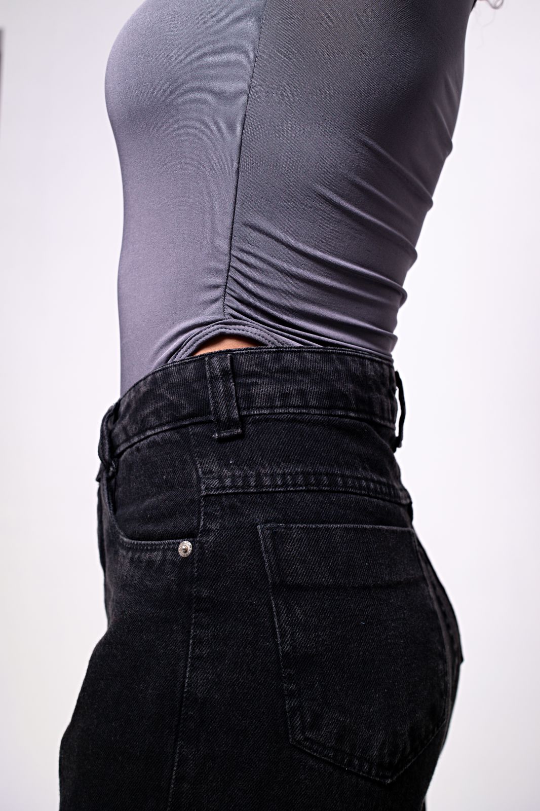 Body cavado manga longa